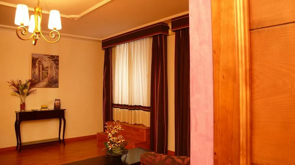 Hostal Cabrera Motril Hotel